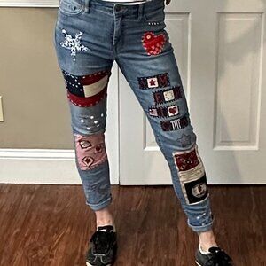 Jessica Simpson Sz 6 Stretch Patchwrk OOAK Patriotic Mixd Media Boho Style Jeans